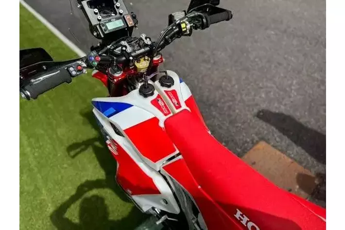 タカモト 藤原慎也、ホンダCRF450 RX Rallyを駆って「2026 ダカール・ラリー