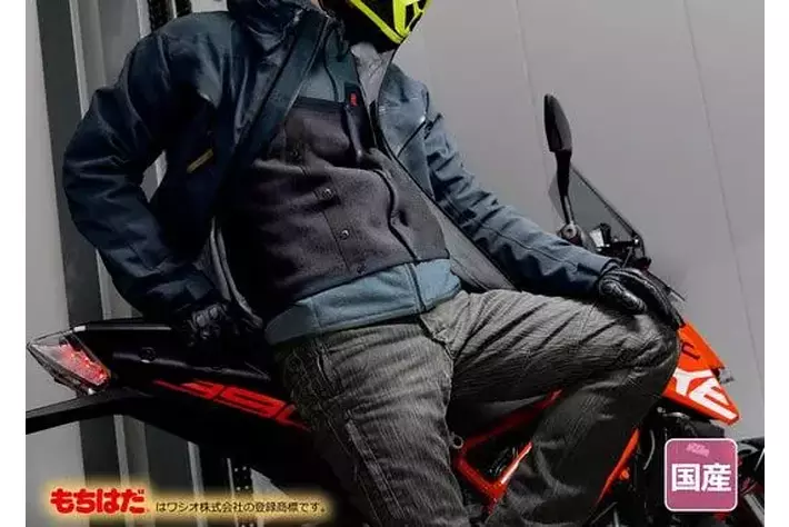 ライダー専用“もちはだ”腹巻きがロング化。冷気を遮断するダブル