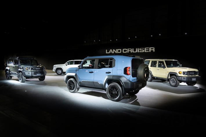 トヨタ ランドクルーザーFJ（ランクルFJ）