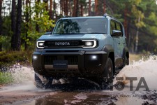 トヨタ ランドクルーザーFJ（ランクルFJ）