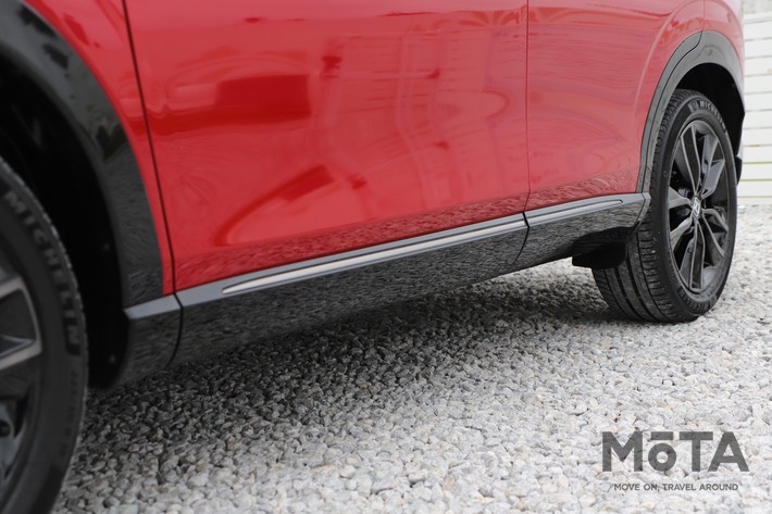 ホンダ ヴェゼル e：HEV RS