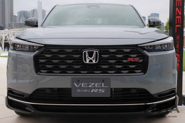 ホンダ ヴェゼル e：HEV RS