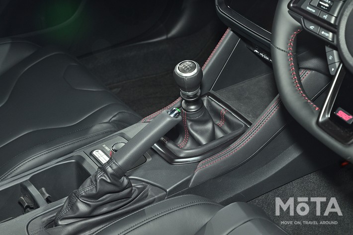 スバル Performance-B STI concept