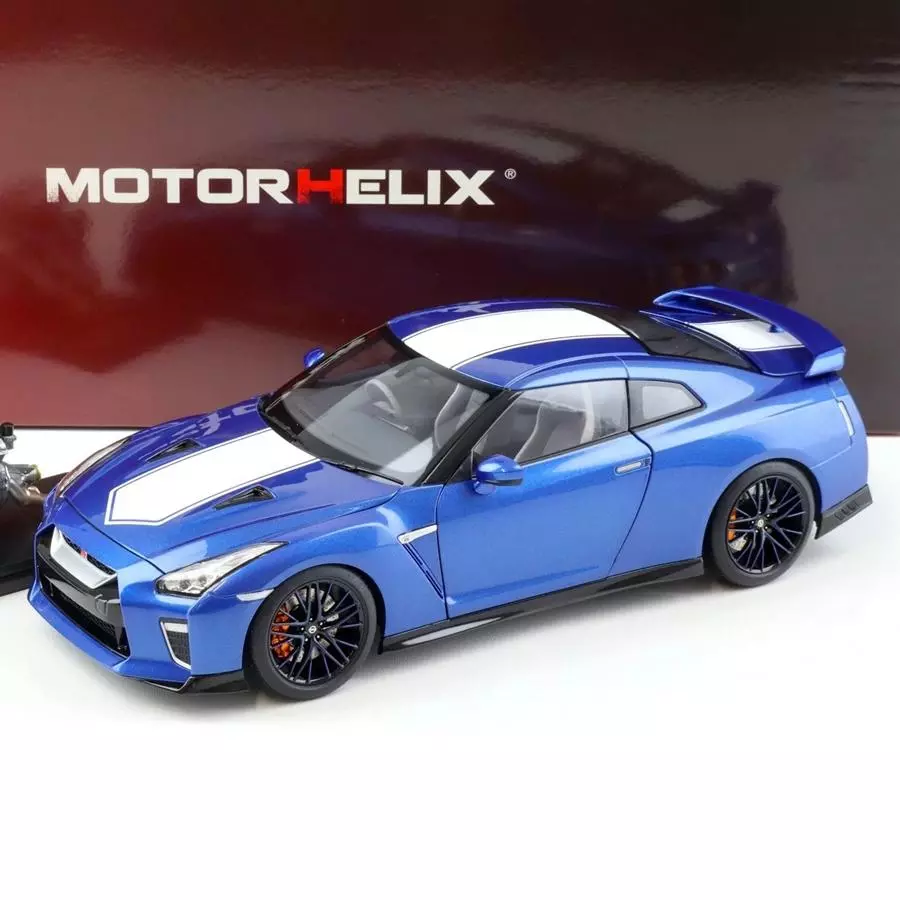 日産 GT-R (R35) ワンガンブルーの 1/18 スケールミニカーが CAMSHOP