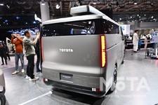 トヨタ ハイエースコンセプト
