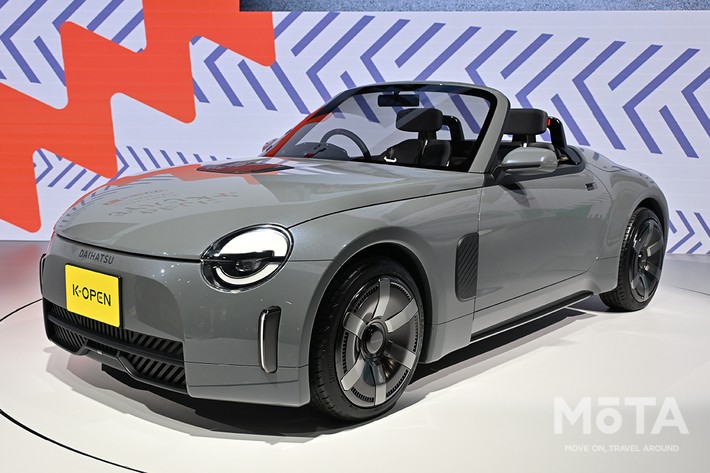 ダイハツ K-OPENのフロントビュー