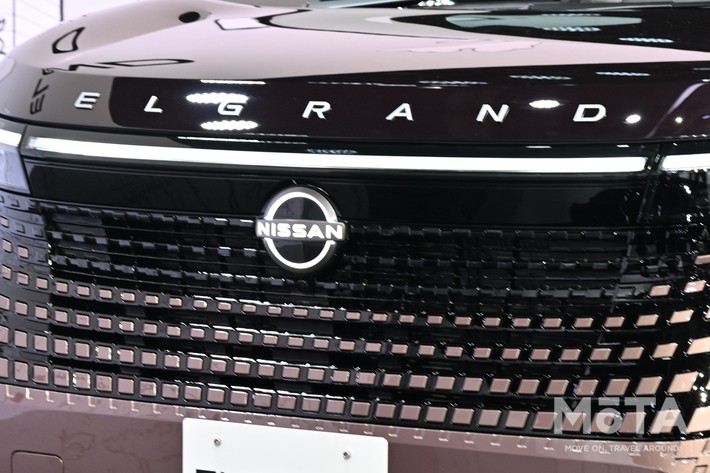 日産 新型エルグランド 外観