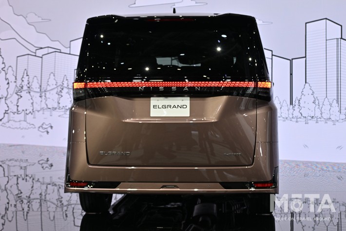 日産 新型エルグランド 外観