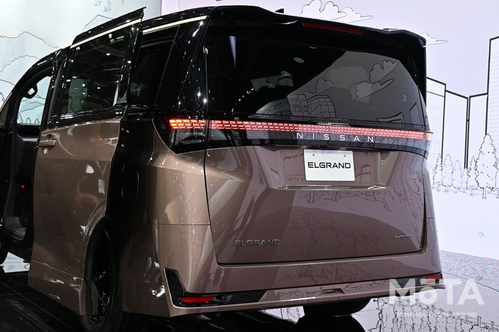 日産 新型エルグランド 外観