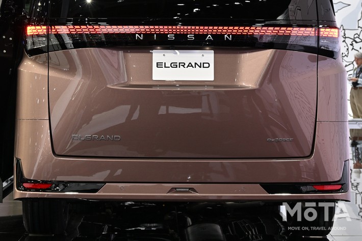 日産 新型エルグランド 外観
