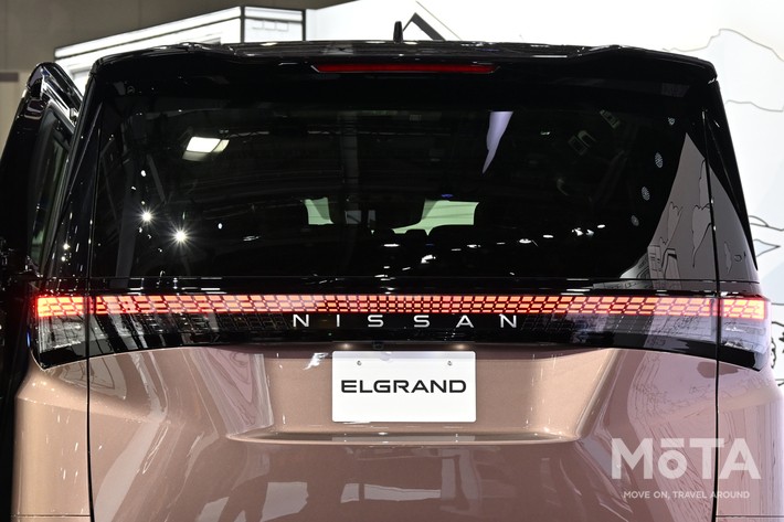 日産 新型エルグランド 外観