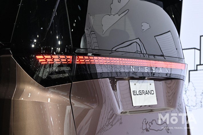 日産 新型エルグランド 外観