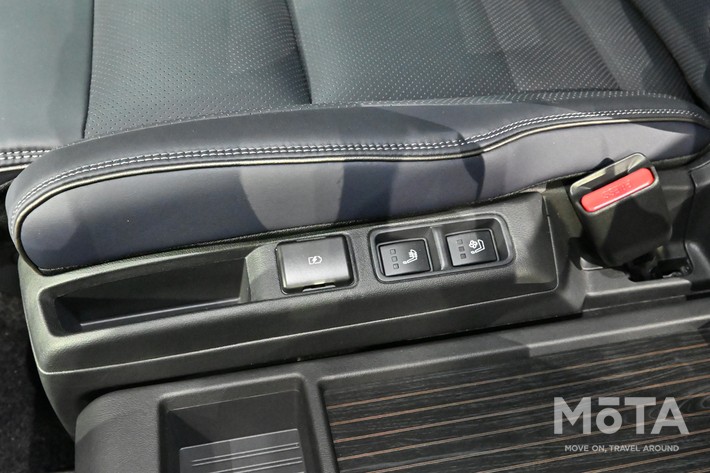 日産 新型エルグランド 内装