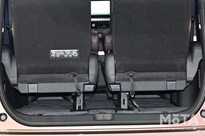 日産 新型エルグランド 内装