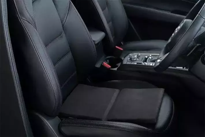 新商品】自動車用クッションの最高峰へ。ドライブを快適にする、エクス