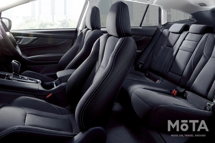 スバル レヴォーグ