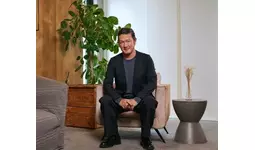 第14回キャンピングカーアワードの受賞者は、俳優・中村獅童に決定！1