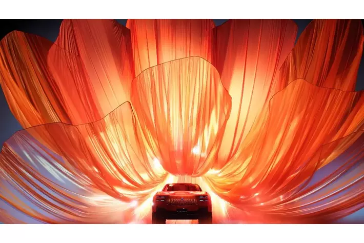 富士モータースポーツフォレスト、ウェルカムセンターで「ジャパンモビリティショー」出展車両を特別展示