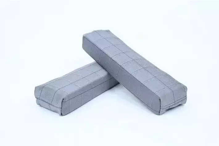 拭き残しゼロ！新発想の「カーボンSTICK」が驚異のクリア仕上げを実現