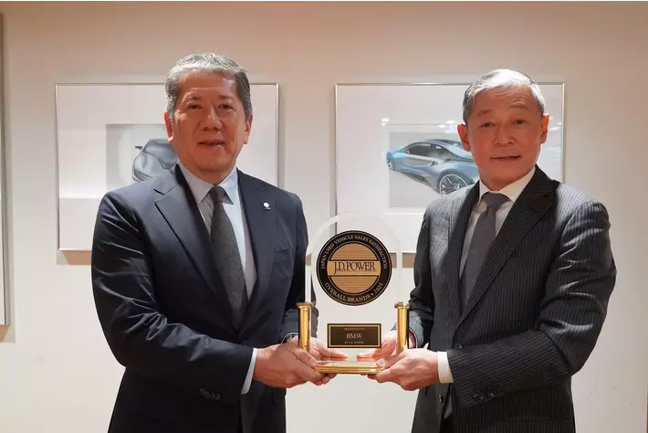 J.D. パワー 2025年日本中古車セールス顧客満足度調査SM: BMWが第1位