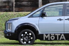 三菱 新型デリカD:5