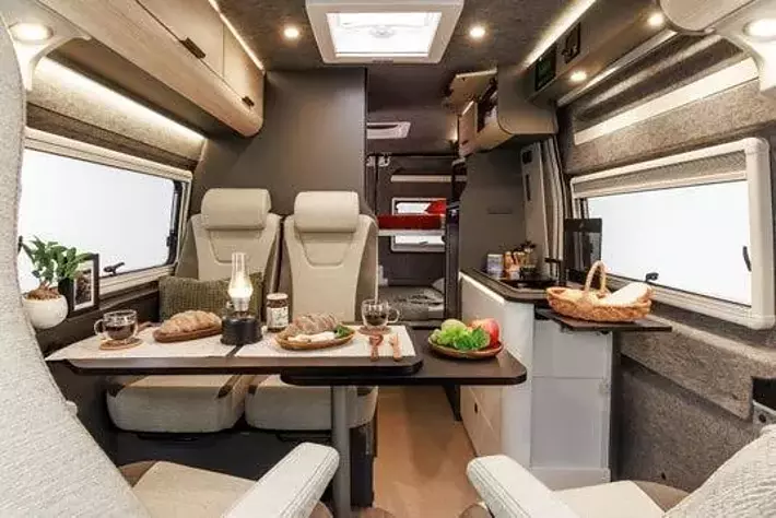 愛用オーナーが語る】アジア太平洋No.1ディーラーがつくるデュカト