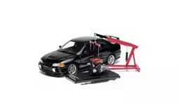 三菱ランサーエボリューション IV ピレネーブラックパールの 1/18