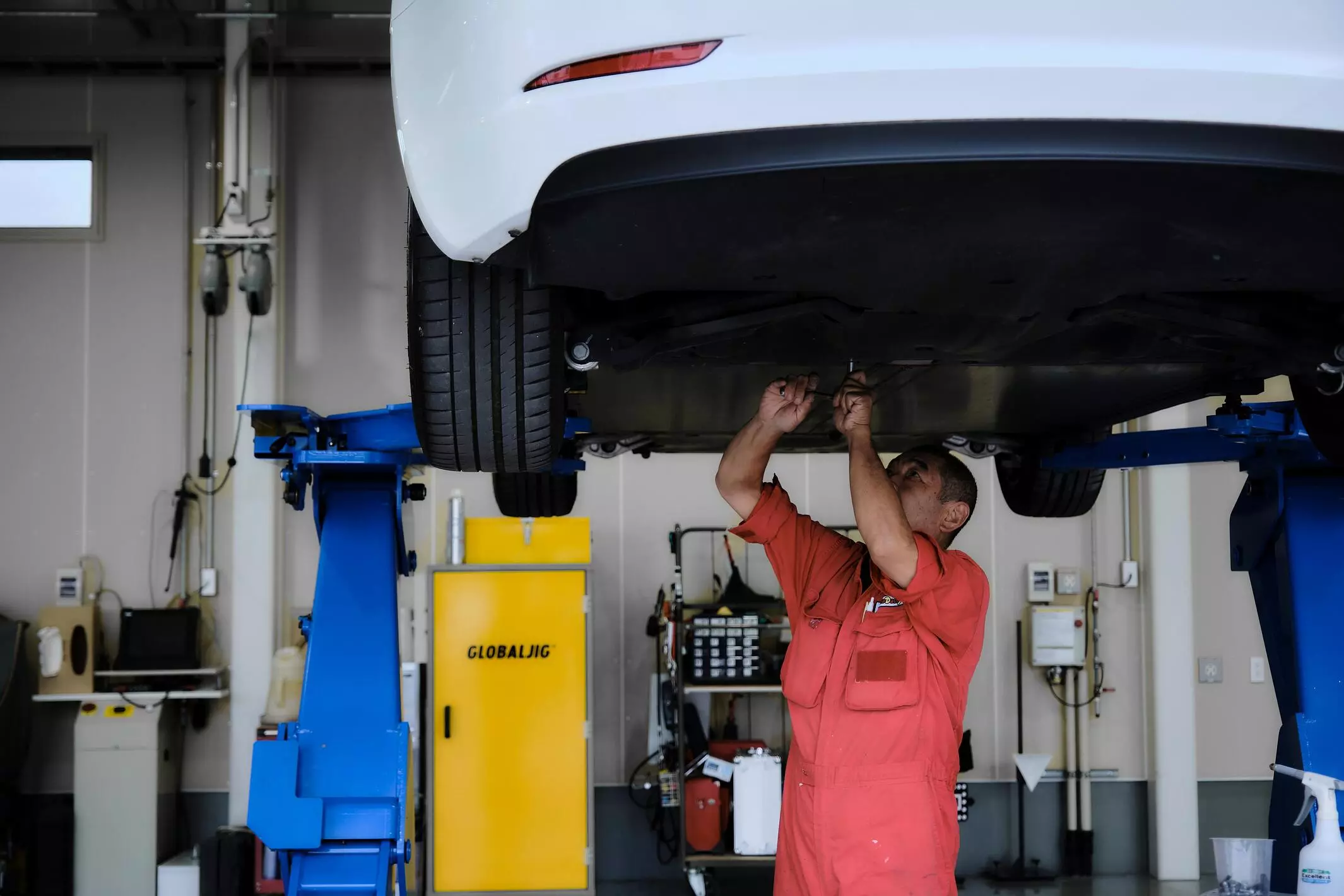 知多半島初】テスラ認定 ボディショップ MITSUMARUが、2025年12月より