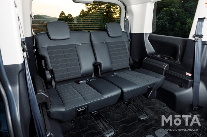 三菱 新型デリカD:5