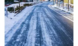 【JAF大阪】急激な気温低下による路面凍結に要注意