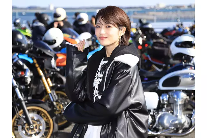 【動画公開】若月佑美さんがレンタルバイクでカワサキのイベントに初参加！