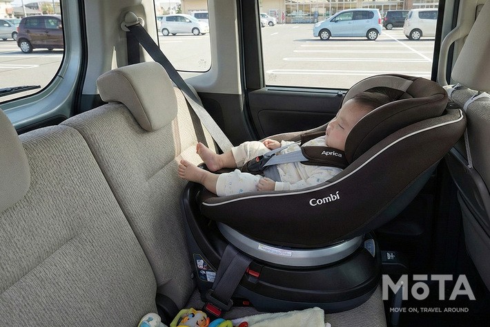 チャイルドシート