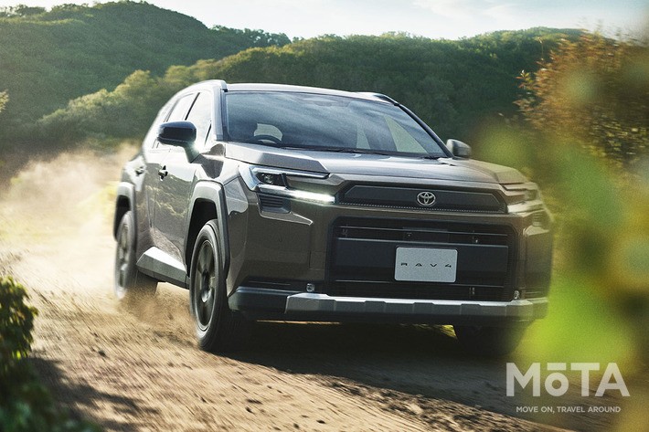 新型RAV4 アドベンチャー