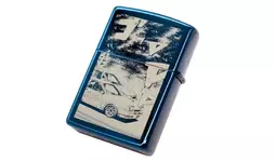 頭文字D』の世界観をブルーチタンで再現。150個限定の「特別仕様ZIPPO