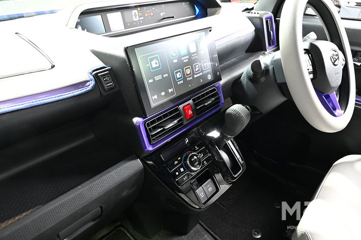 ダイハツ タントカスタム