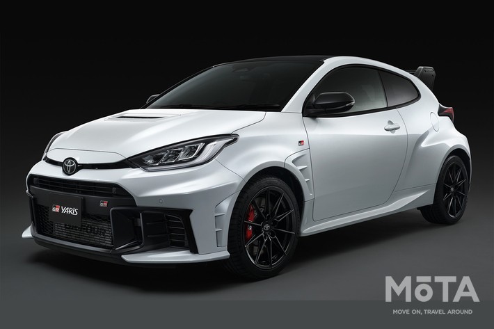 トヨタ メーカーオプション「エアロパフォーマンスパッケージ」