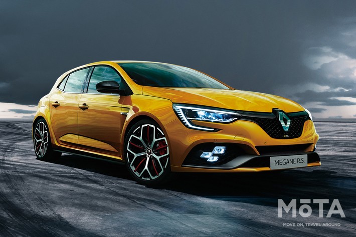 ルノー 新型メガーヌR.S.トロフィー