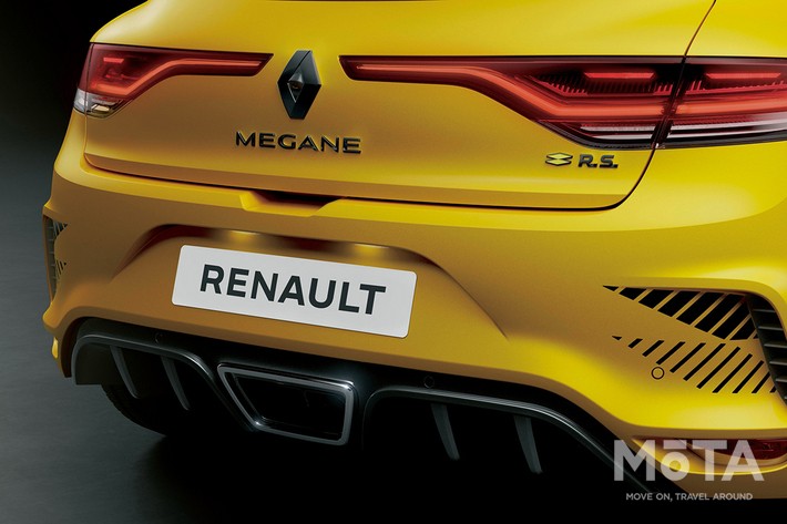 ルノー 新型メガーヌR.S.ウルティム