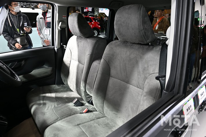 ダイハツ ムーヴ