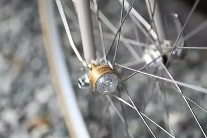 KiLEY】人気のアイライト・コインリフレクターを真鍮で製作。「真鍮