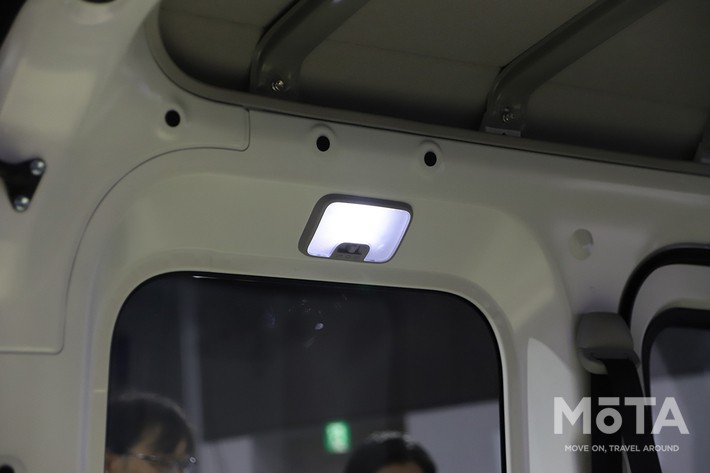 ダイハツ eハイゼットカーゴ