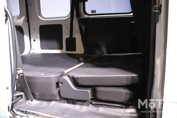 ダイハツ eハイゼットカーゴ