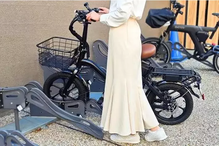 免許不要のママチャリ型「こがない自転車」MOPERO 4Uを3月14日より予約