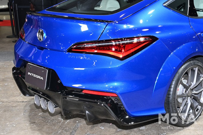 ［14/27］新型インテグラ 外観 リアスポイラー：小ぶりながらも確かな存在感を放つ形状