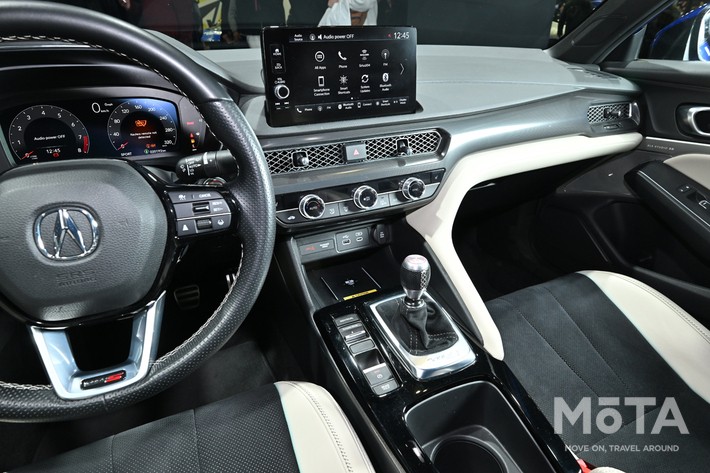 ［19/27］新型インテグラ 内装 センターコンソール：運転席からの視認性と操作性に優れたスイッチ類