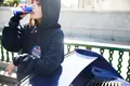 日本が誇るカーカルチャーの魅力を凝縮したナイトパーティー「Red Bull Tokyo Drift」数量限定のコラボアイテムを購入して、完全招待制イベントの貴重なチケットを手に入れよう！