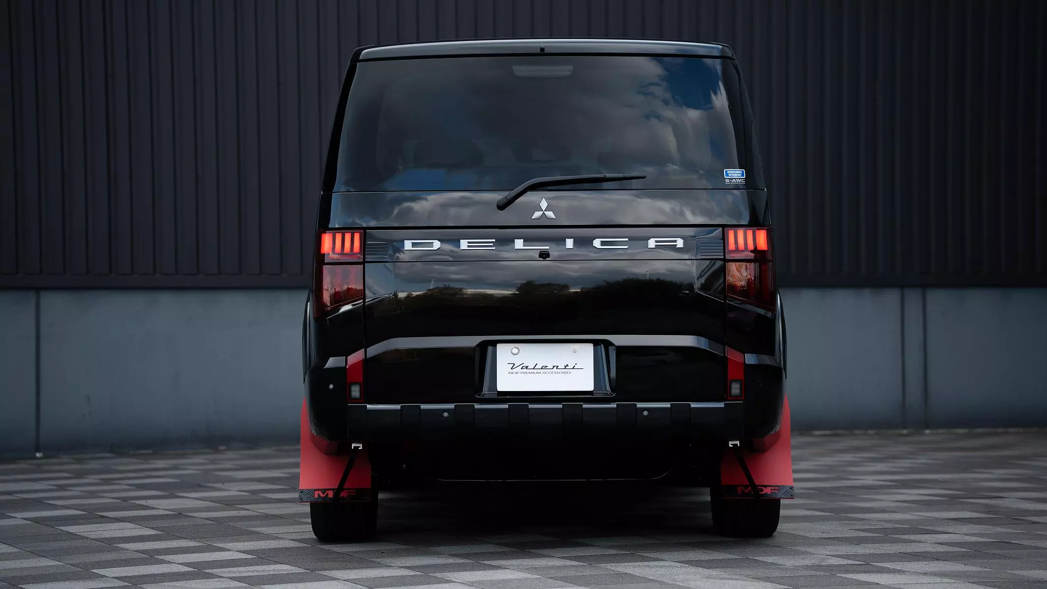 ヴァレンティ】新型デリカD：5用(2026.1～)ジュエルLEDテールランプ