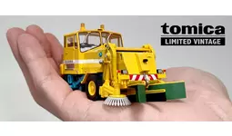トミカリミテッド ヴィンテージ最多の可動ギミック！世界的に珍しい「三輪式道路清掃車」をミニカーで商品化「東急　ＳＷ２Ｚ２　道路清掃車」２０２６年８月発売