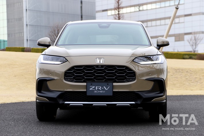 ［2/32］ホンダ 新型ZR-V クロスツーリング 外観 フロント：精悍な表情を持つ特別仕様車「クロスツーリング」の正面デザイン