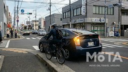 自転車の青切符化で「左折巻き込みリスク」が急上昇!? “やってはいけない”左寄せの方法と正しい3ステップとは